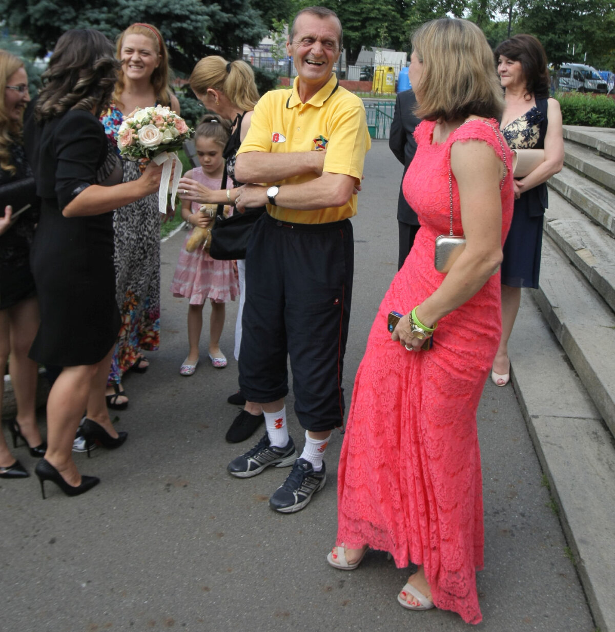 FOTO Reuniune fără aparate » Gimnastele de aur ale României s-au reîntîlnit la nunta Mariei Olaru