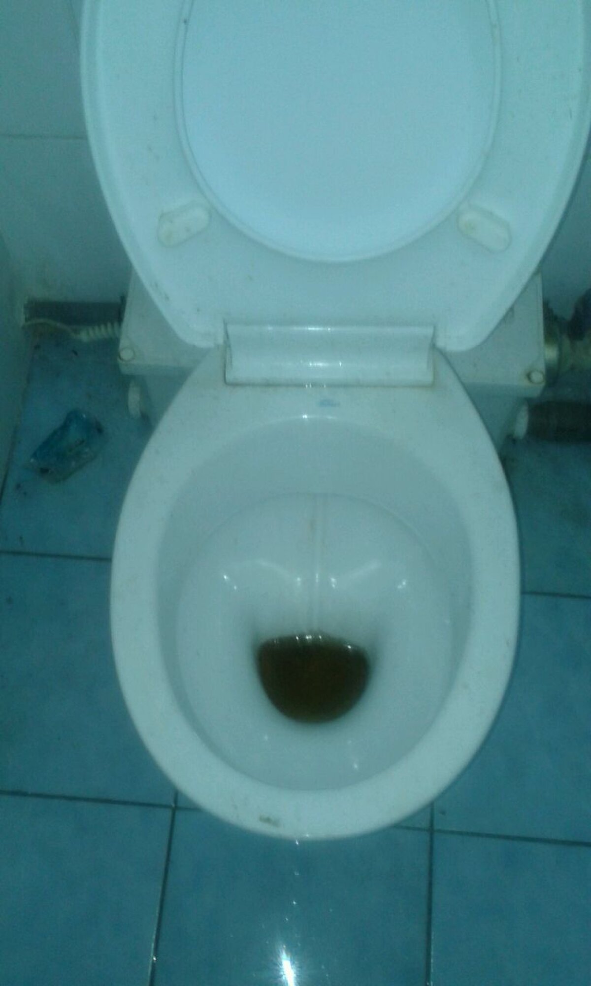 GALERIE FOTO Prima Supercupă pe un stadion comunal » Chiar şi omologată, arena din Constanţa este o RUINĂ!