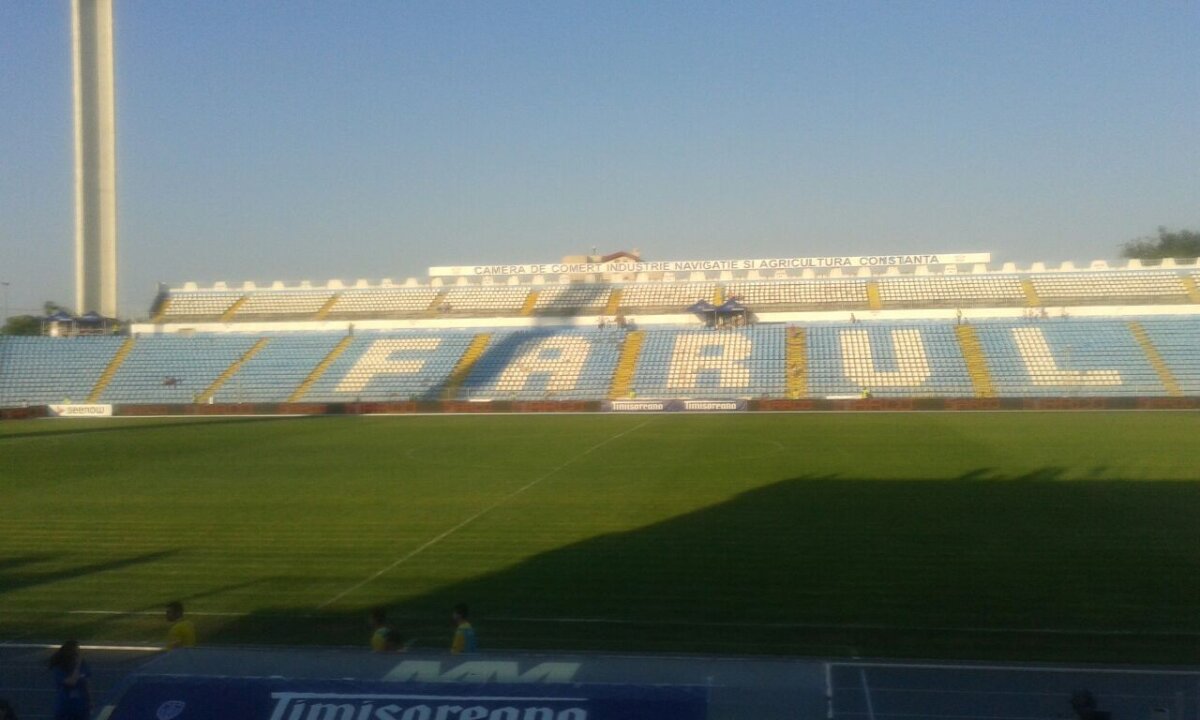 GALERIE FOTO Prima Supercupă pe un stadion comunal » Chiar şi omologată, arena din Constanţa este o RUINĂ!