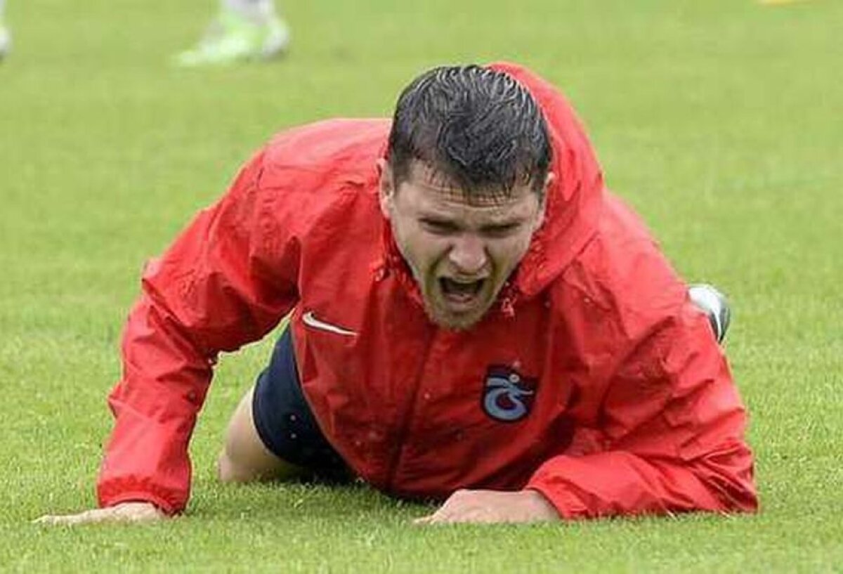Coșmarul lui Alex continuă! Bourceanu s-a accidentat grav la genunchiul drept. Primul diagnostic e crunt!