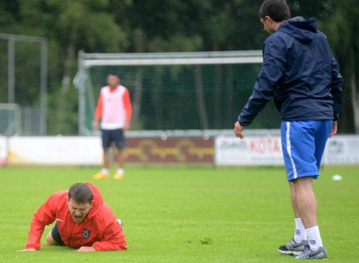 Coșmarul lui Alex continuă! Bourceanu s-a accidentat grav la genunchiul drept. Primul diagnostic e crunt!