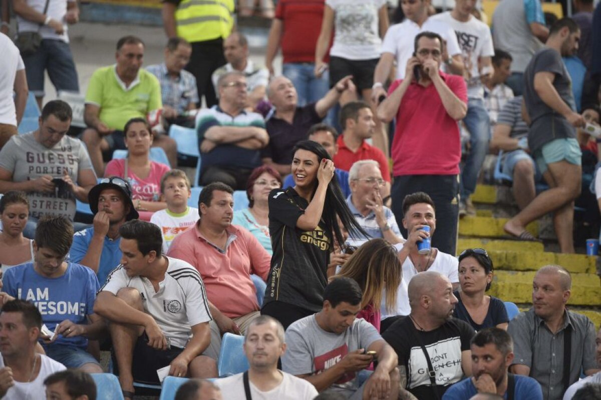 GALERIE FOTO A venit, a cîştigat şi pleacă. Petrescu a cîştigat Supercupa României cu ASA în faţa Stelei, scor 1-0