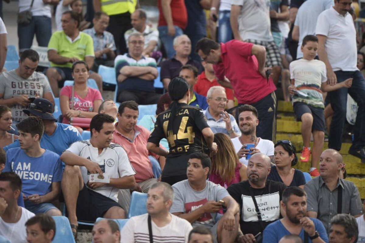 GALERIE FOTO A venit, a cîştigat şi pleacă. Petrescu a cîştigat Supercupa României cu ASA în faţa Stelei, scor 1-0