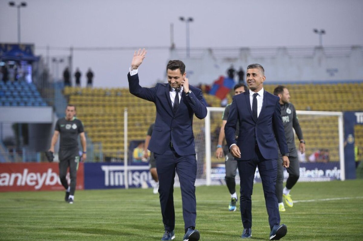 GALERIE FOTO A venit, a cîştigat şi pleacă. Petrescu a cîştigat Supercupa României cu ASA în faţa Stelei, scor 1-0