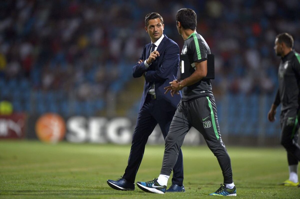 GALERIE FOTO A venit, a cîştigat şi pleacă. Petrescu a cîştigat Supercupa României cu ASA în faţa Stelei, scor 1-0