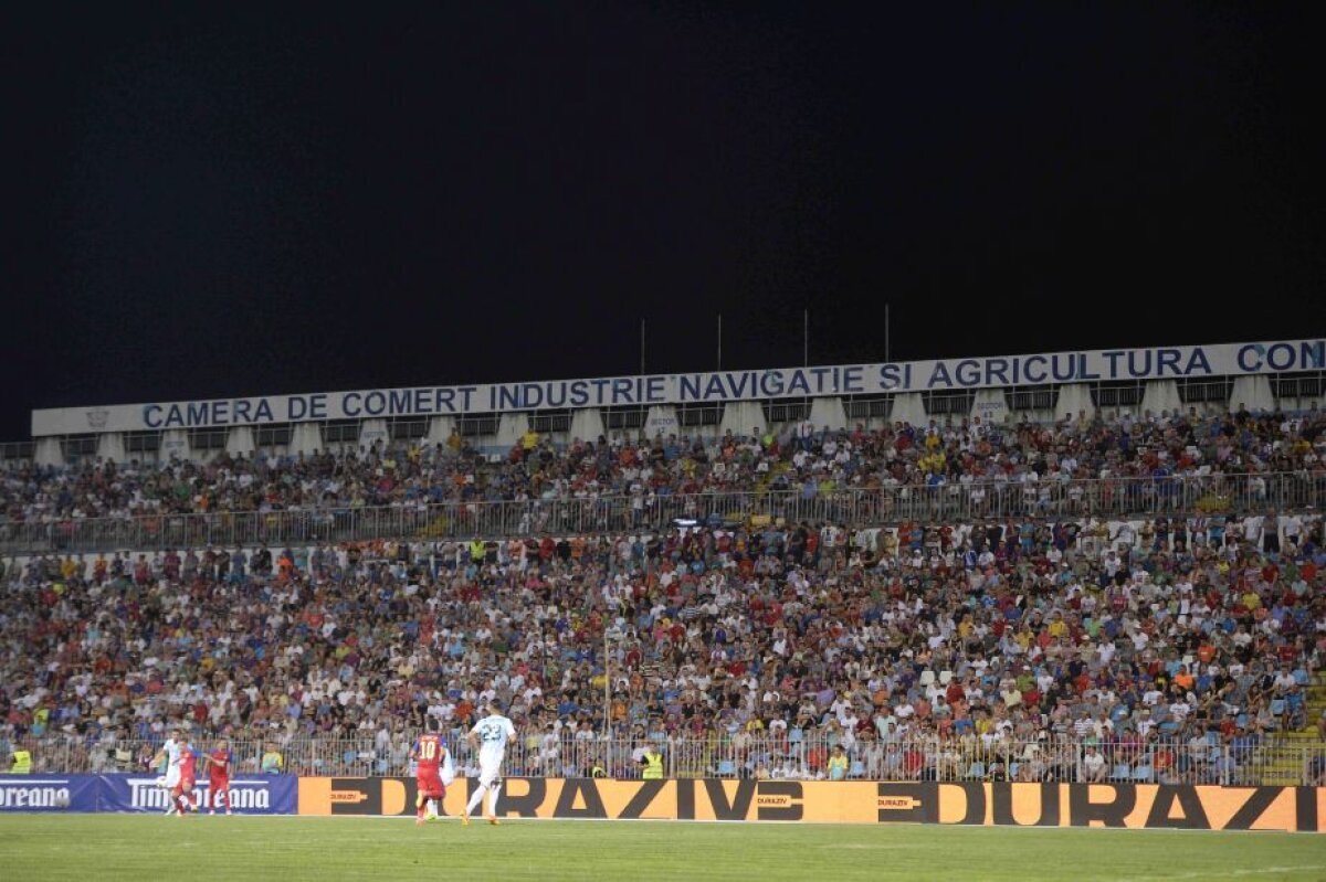 Constanţa stelistă » Peste 15.000 de spectatori au fost aseară la debutul oficial al lui Mirel Rădoi pe banca Stelei