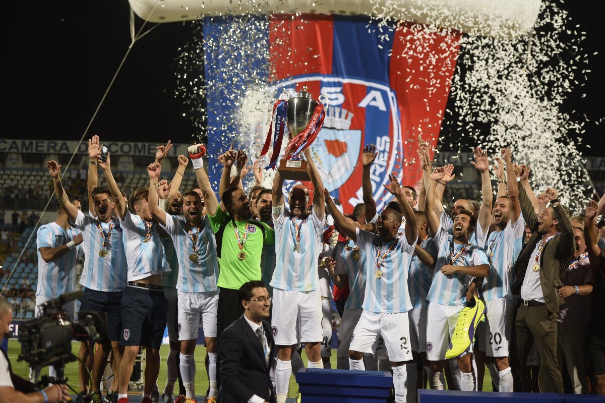 GALERIE FOTO Jucătorii lui ASA au sărbătorit Supercupa cîştigată cu pizza