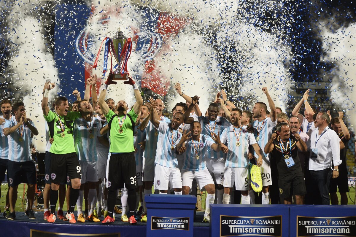 GALERIE FOTO Jucătorii lui ASA au sărbătorit Supercupa cîştigată cu pizza