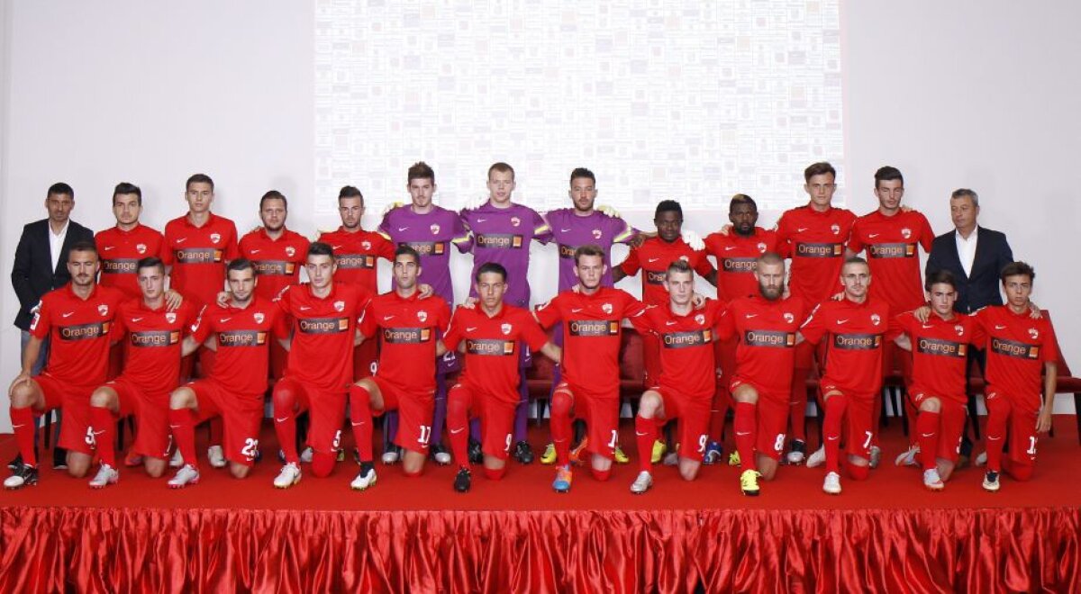 GALERIE FOTO  Dinamo și-a prezentat noile echipamente » Au fost concepute pe modelele promovate de Neymar și Ronaldo