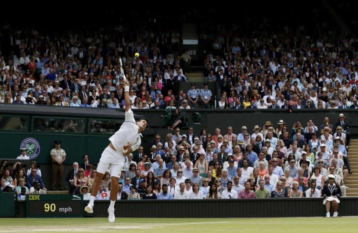 Finala fascinantă la Wimbledon: Novak Djokovici a cîștigat în patru seturi în fața lui Roger Federer!