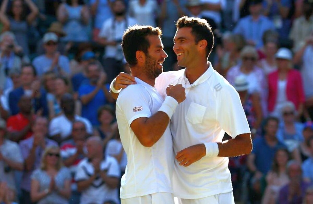FOTO Vis împlinit » Horia Tecău și Jean Julien Rojer au cucerit sîmbătă perla colaborării lor, trofeul de la Wimbledon