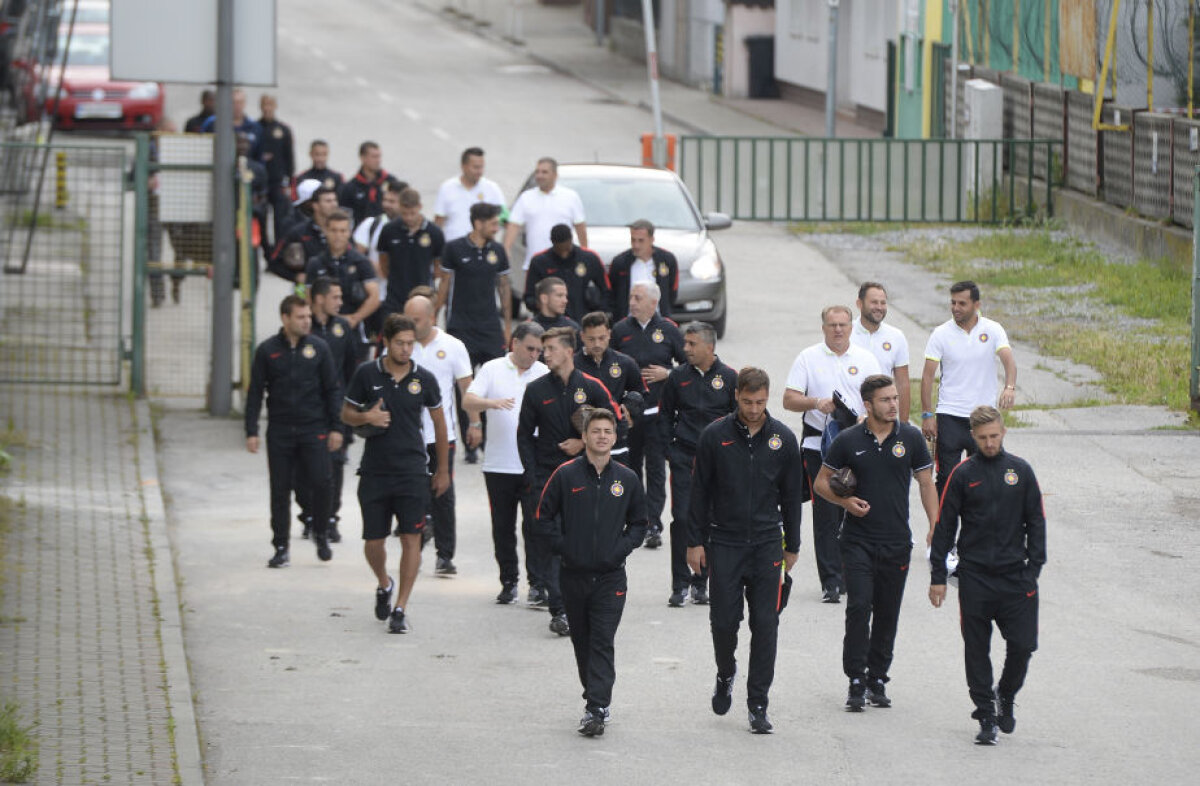 FOTO Primele imagini cu Tade la Steaua » Atacantul s-a alăturat lotului roș-albastrilor în Slovacia