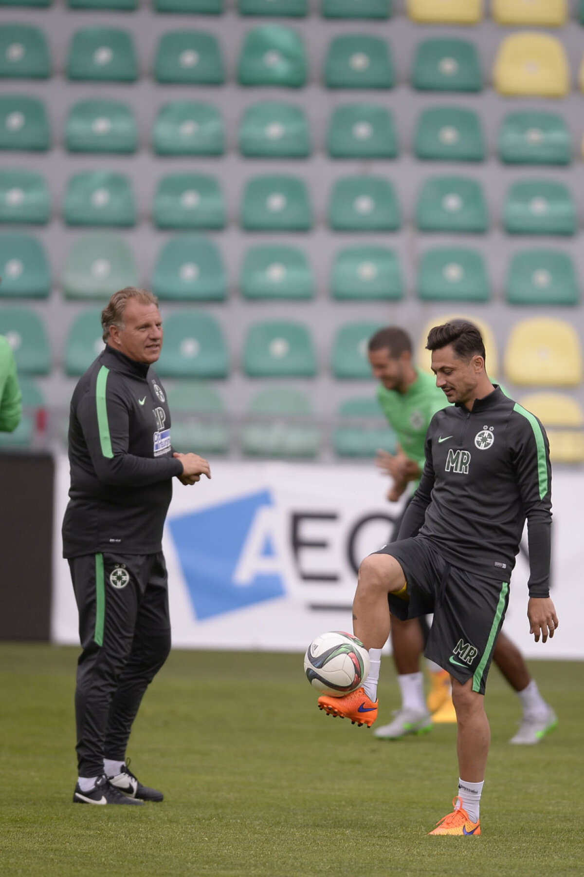 FOTO Antrenamentul oficial al Stelei » Cum pregătesc roș-albaștrii meciul cu Trencin