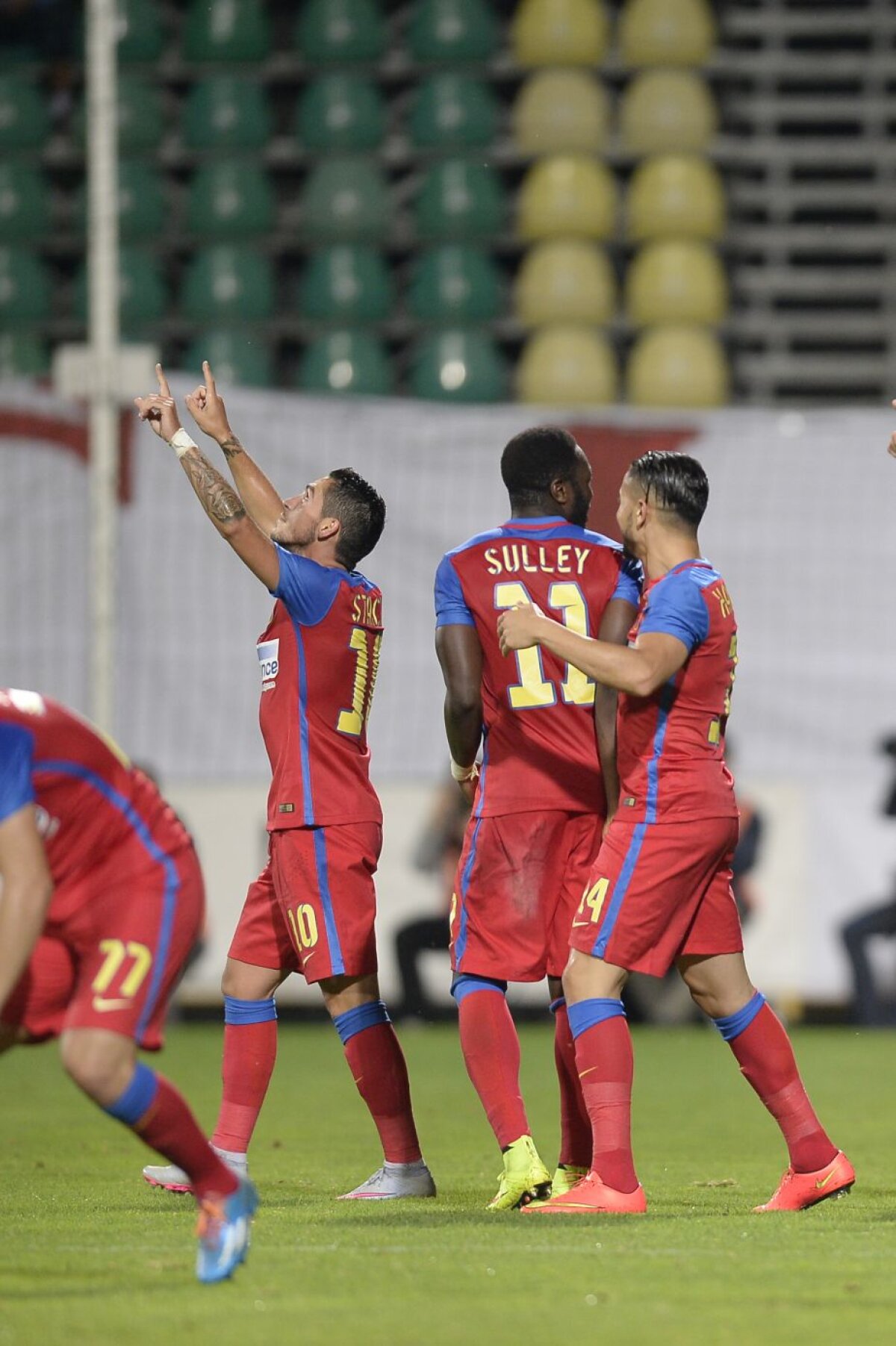 FOTO Trencin - Steaua 0-2 » Roș-albaștrii sînt cu un pas în turul III al UEFA Champions League