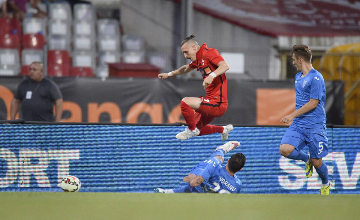 VIDEO+FOTO Pariu cîştigător » Rotariu îi aduce victoria lui Dinamo în derby-ul cu CS U Craiova, 1-0