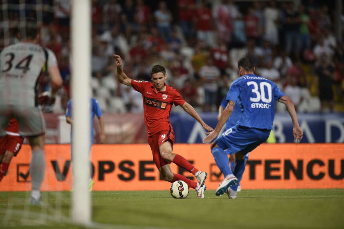 VIDEO+FOTO Pariu cîştigător » Rotariu îi aduce victoria lui Dinamo în derby-ul cu CS U Craiova, 1-0