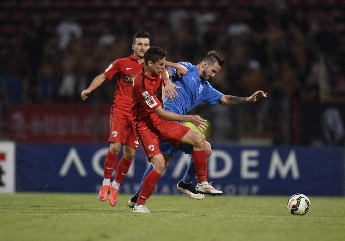 VIDEO+FOTO PavaRoti » Dinamo bifează in extremis prima victorie în acest sezon, 1-0 cu CS U Craiova