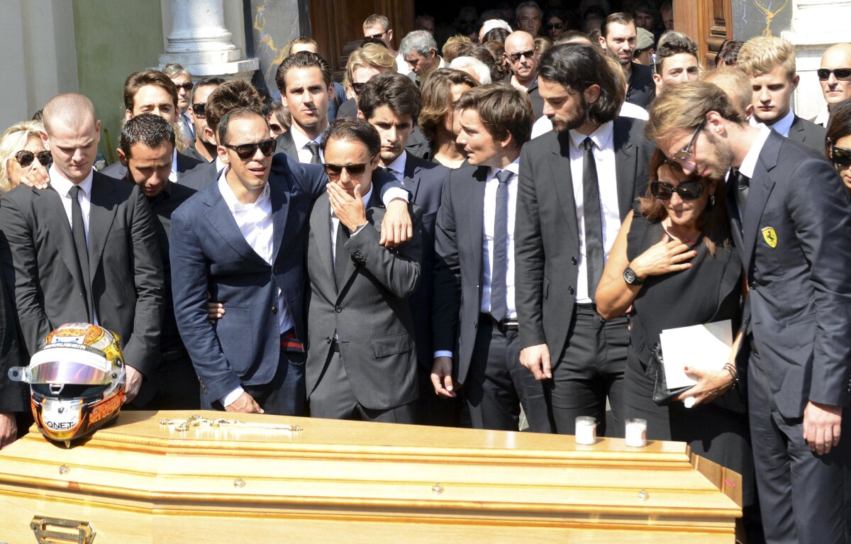 FOTO Jules Bianchi a fost înmormîntat » La funeralii au participat mai mulți piloți de Formula 1 celebri