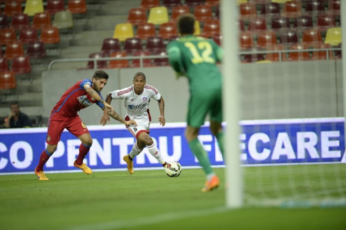 FOTO » Steaua - Trencin 2-3 » Calficare ruşinoasă! Steaua merge în turul III al UCL, deşi a pierdut pe teren propriu