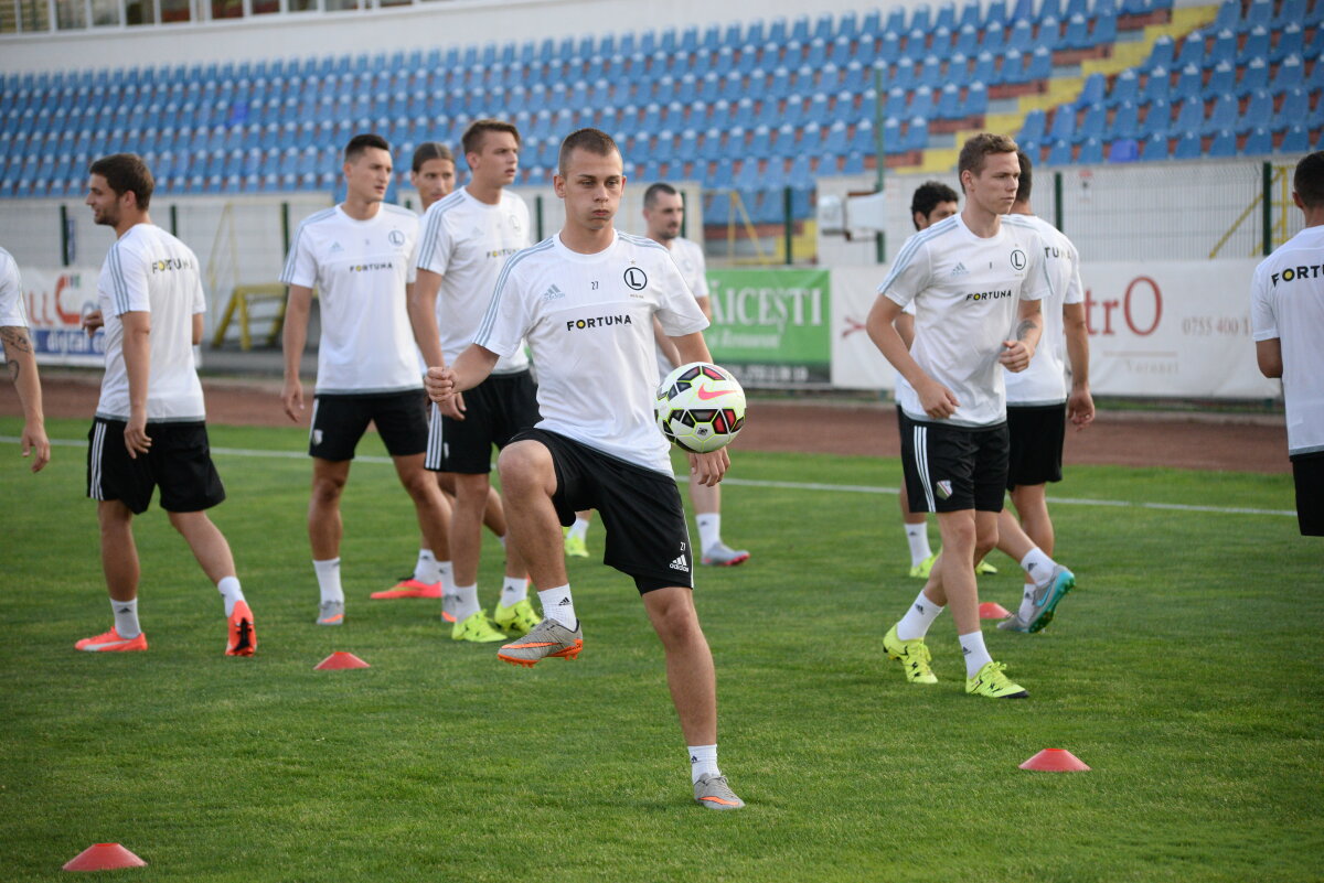 FOTO  Antrenamentul celor de la Legia înainte de meciul cu Botoşani » "Vrem să facem un meci bun"