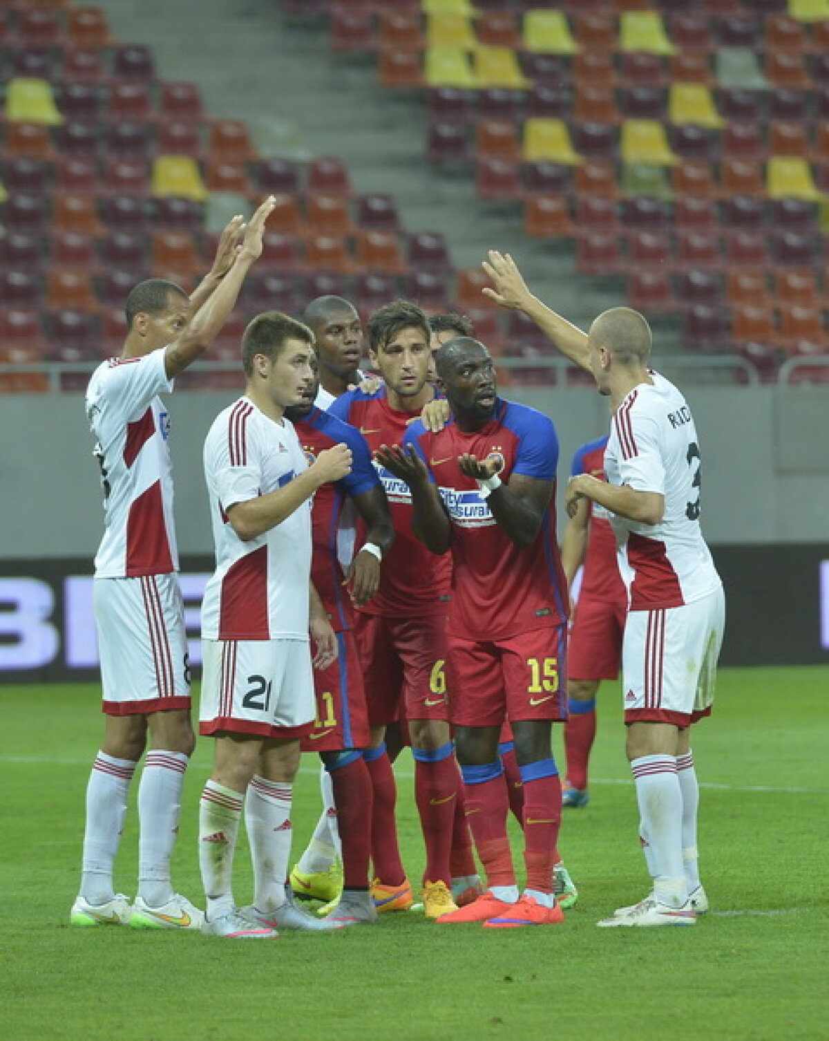 FOTO CFR are procent la calificare? Muniru și Tade au salvat Steaua de la o eliminare rușinoasă cu Trencin, 2-3