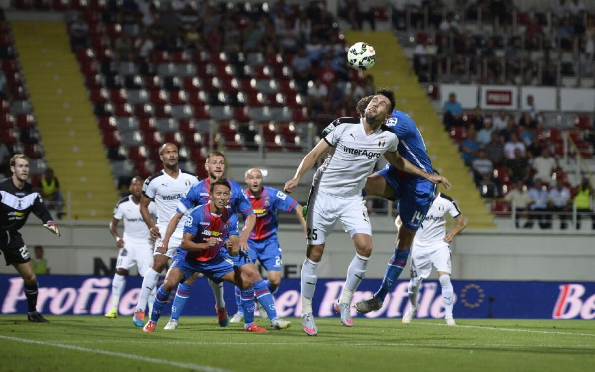 FOTO Astra se califică în turul trei preliminar după 1-0 la general cu Inverness