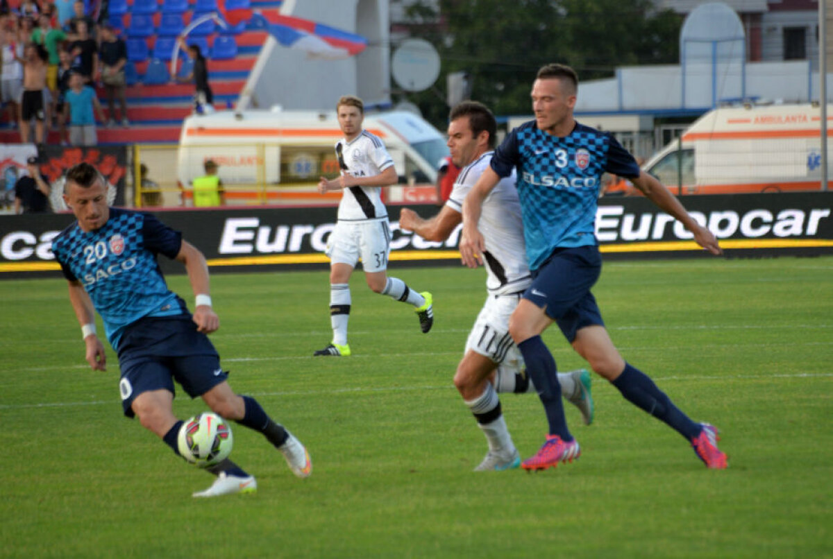 VIDEO+FOTO Atac de Cordoş » O evoluţie penibilă a stoperului botoşănean a uşurat misiunea Legiei, polonezii impunîndu-se cu 3-0