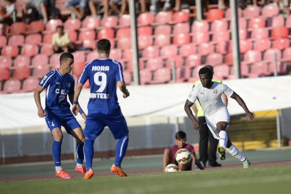 FOTO Căldura a secat pofta de gol a jucătorilor » FC Voluntari a remizat cu Pandurii, scor 0-0