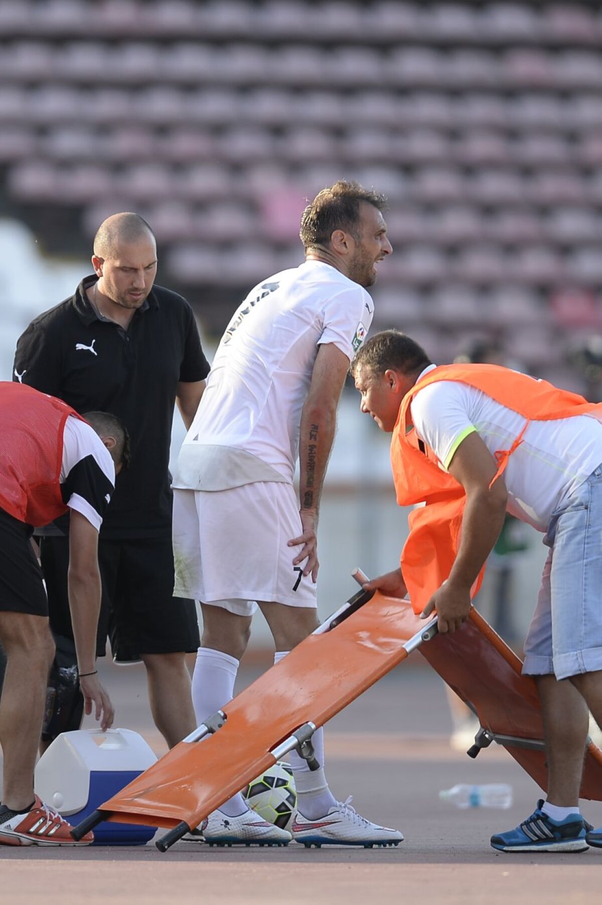 FOTO Căldura a secat pofta de gol a jucătorilor » FC Voluntari a remizat cu Pandurii, scor 0-0