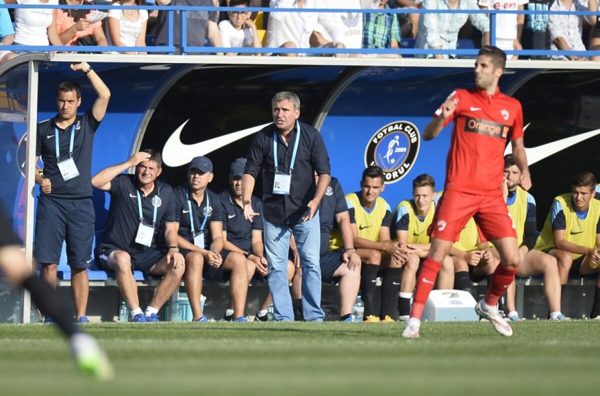 VIDEO+FOTO Ale tinereţii valuri » Viitorul lui Hagi devine expert în egaluri, Patrick o salvează pe Dinamo