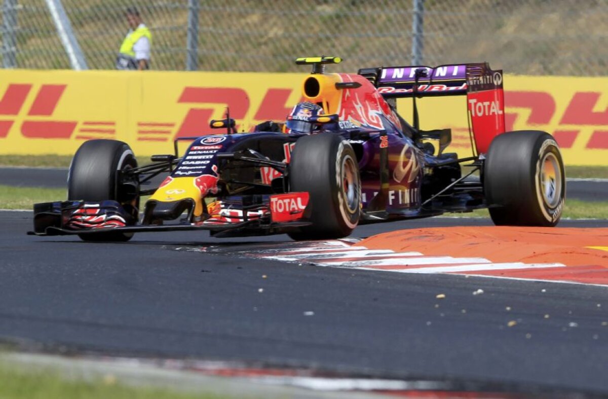 GALERIE FOTO Sebastian Vettel se impune în MP al Ungariei după un start perfect » Hamilton şi Rosberg nu au terminat pe podium