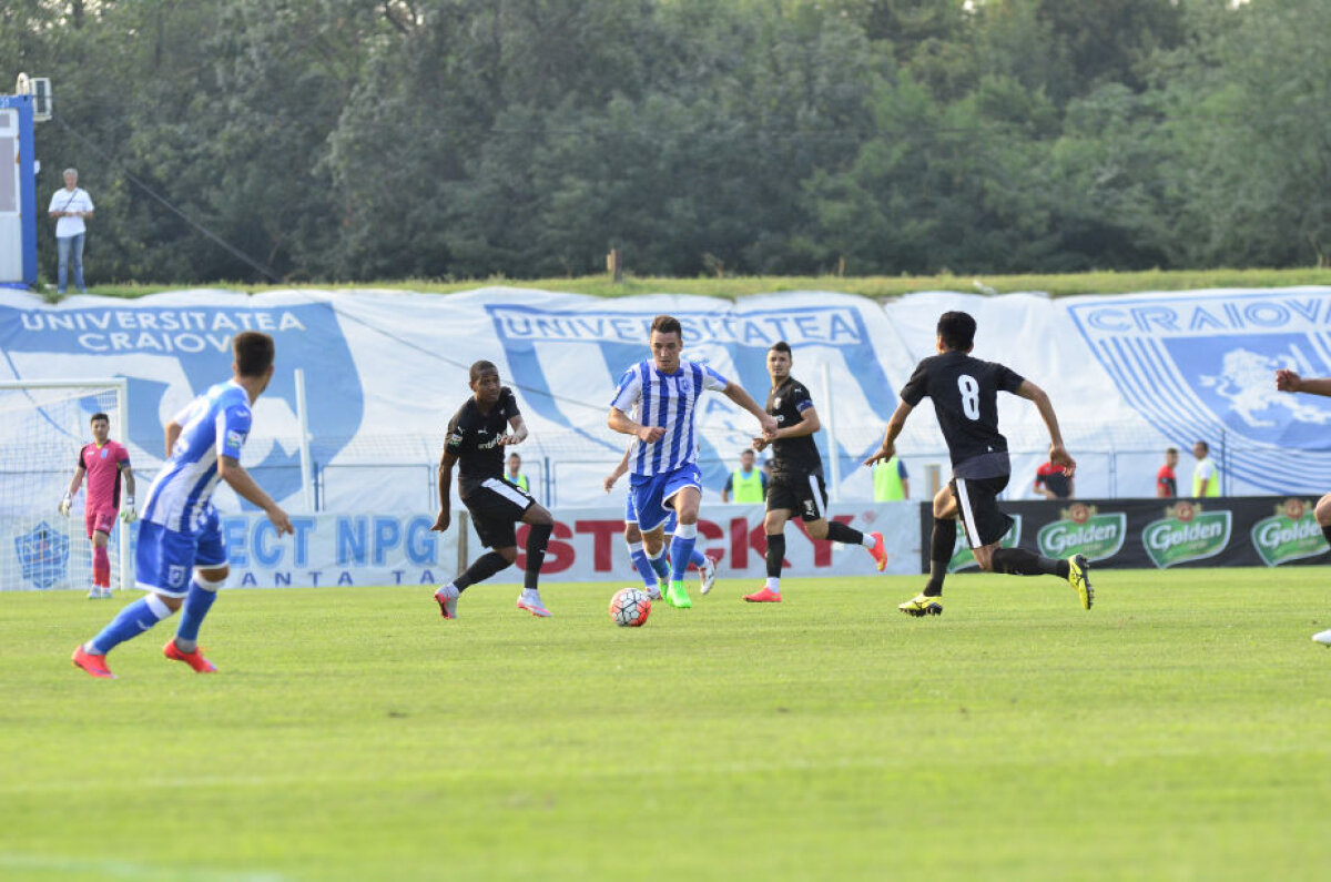 VIDEO+FOTO Lucky Șumi » Cu ratările ei uriașe, CS U Craiova o ajută pe Astra, 1-2, să obțină prima victorie în campionat