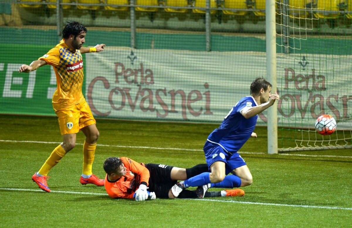 FOTO și VIDEO Fotbal cu de toate » Chiajna și Petrolul au terminat la egalitate, scor 2-2, la capătul unui meci nebun