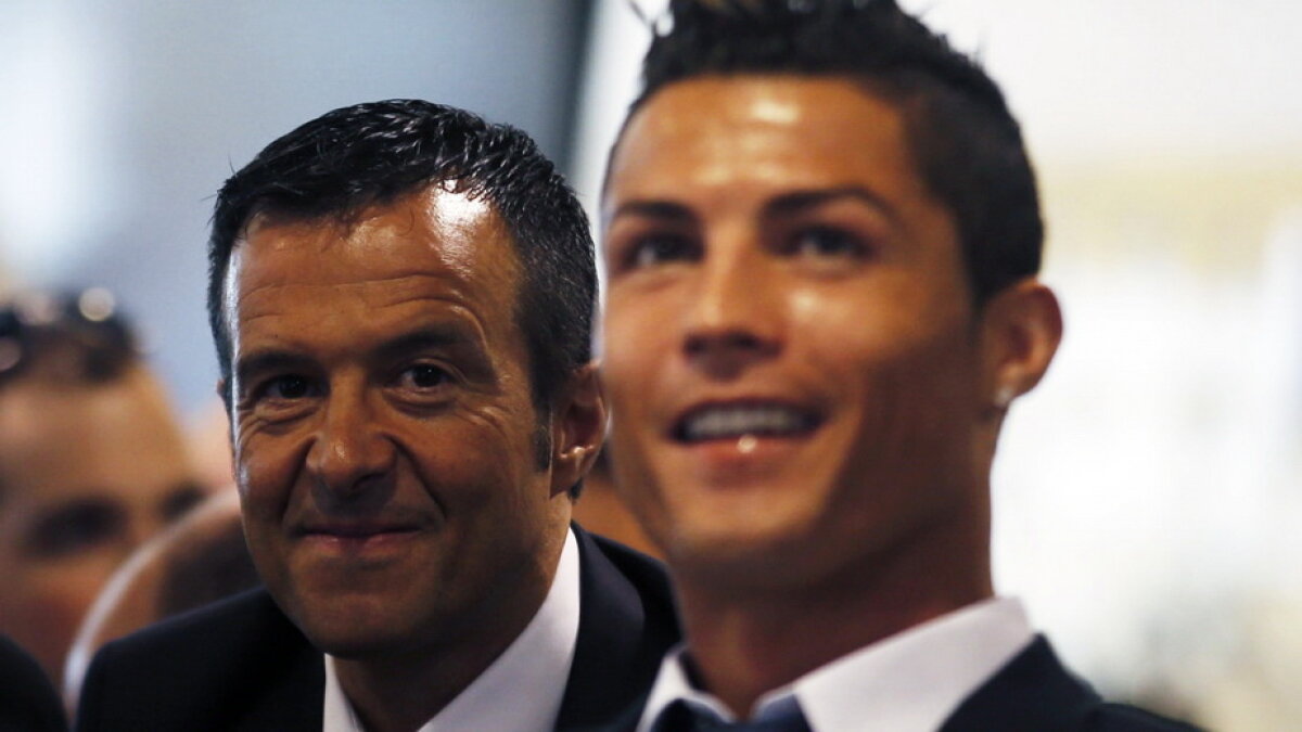Cristiano Ronaldo i-a făcut cel mai tare cadou impresarului! Nu vei ghici niciodată despre ce este vorba