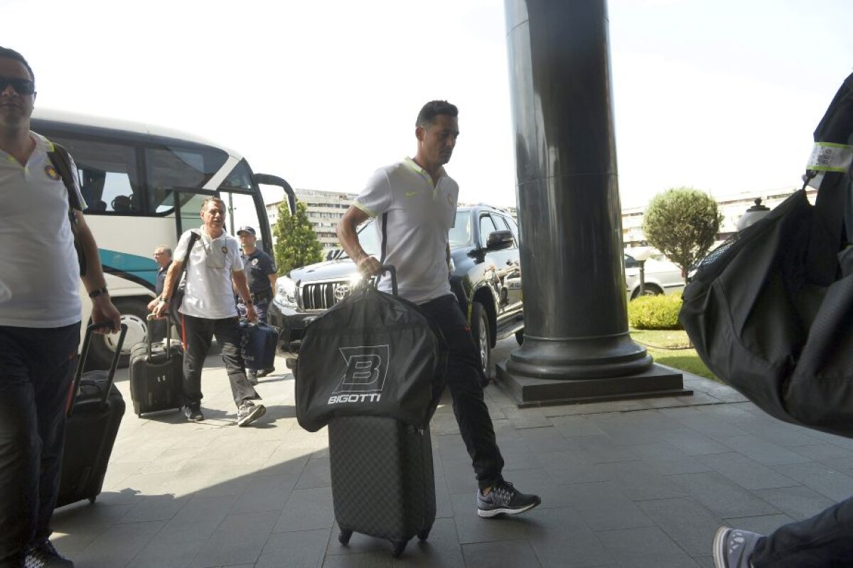 GALERIE FOTO Steaua a ajuns la Belgrad » Primele imagini cu jucătorii lui Rădoi în Serbia