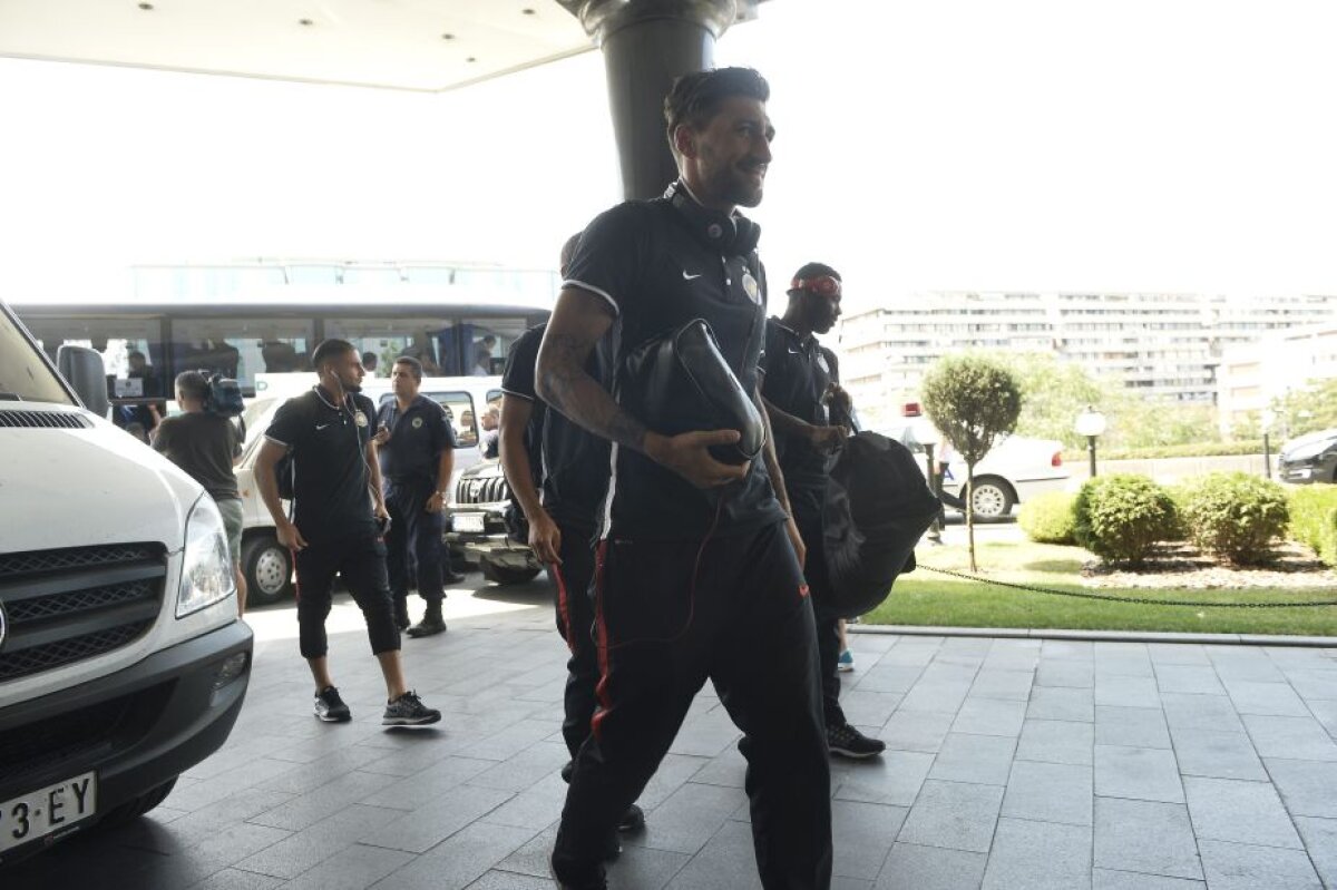 GALERIE FOTO Steaua a ajuns la Belgrad » Primele imagini cu jucătorii lui Rădoi în Serbia