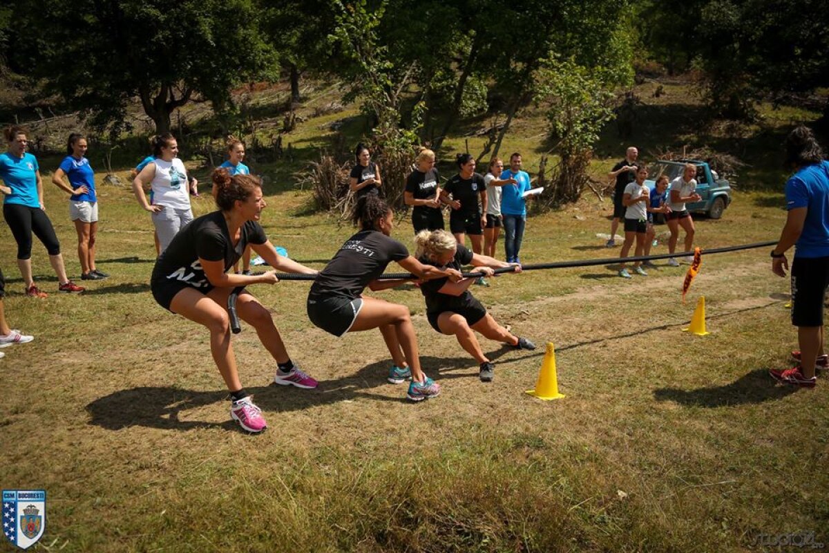 FOTO Călare spre Ligă! CSM București pregătește la Rîmnicu Vîlcea startul de campionat