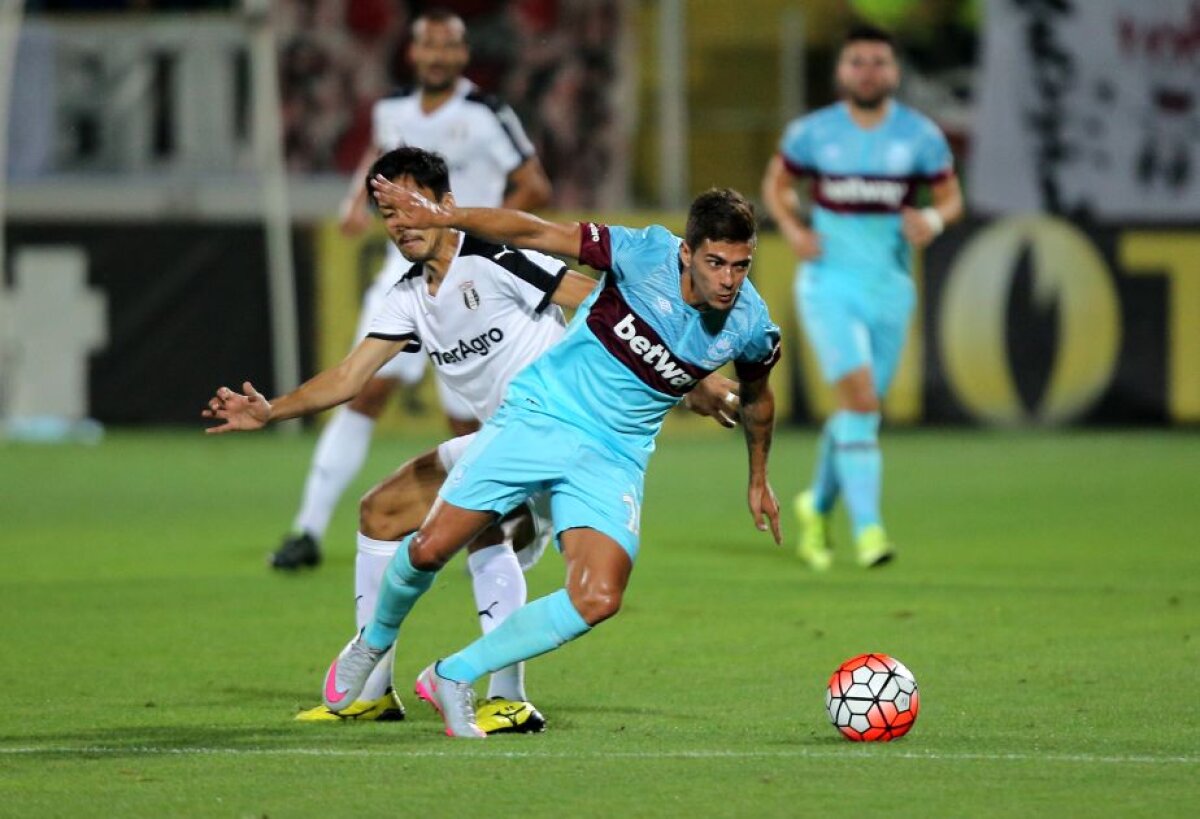 FOTO + VIDEO » Astra - West Ham 2-1 » Genialul Budescu îi aduce Astrei o calificare uriașă