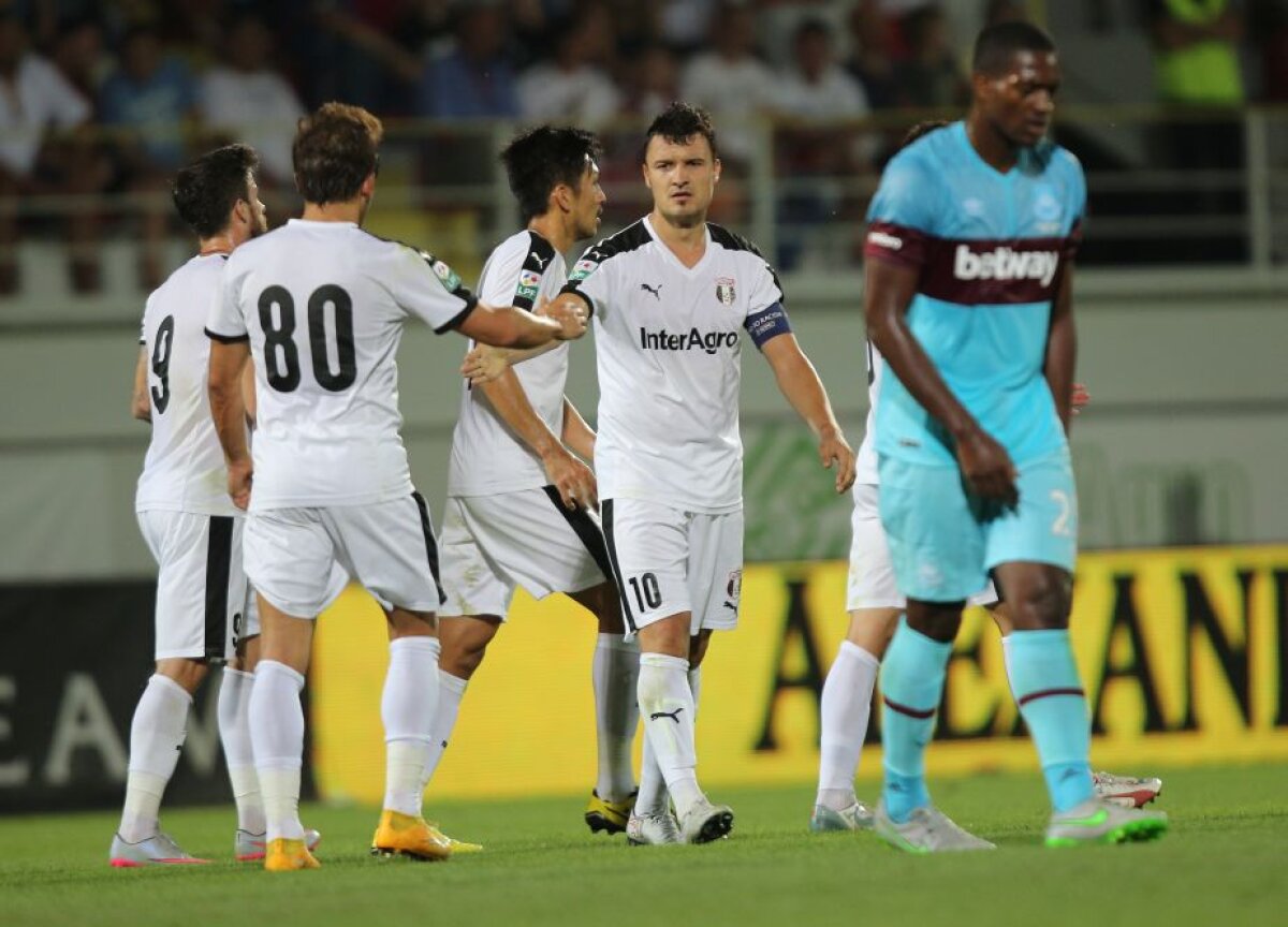 FOTO + VIDEO » Astra - West Ham 2-1 » Genialul Budescu îi aduce Astrei o calificare uriașă