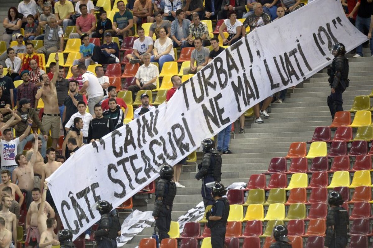 GALERIE FOTO Cele mai tari bannere din ultimii 15 ani în Derby de România