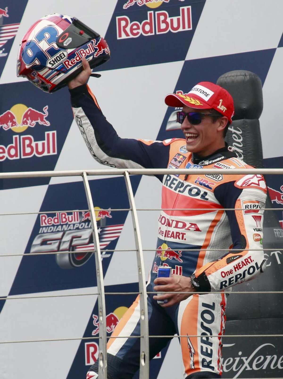 VIDEO și FOTO Cursa pe care n-ați fi vrut s-o ratați! Marquez a cîștigat la Indianapolis, după un duel fabulos cu Lorenzo! Record remarcabil al lui Marc!