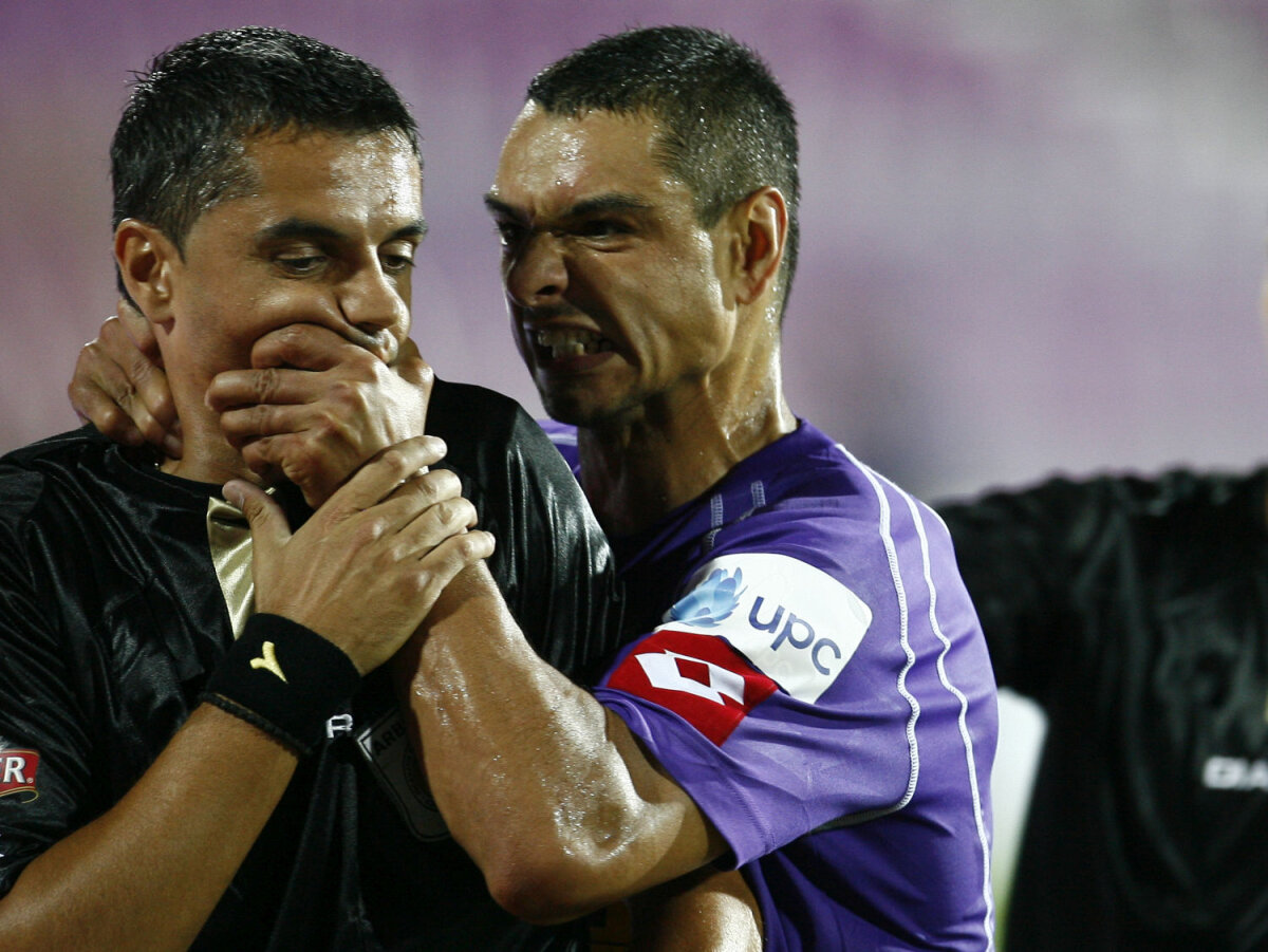 "Vioară" e Ganea II! » Ion Viorel și-a pălmuit un jucător pe teren după ce a ratat o ocazie