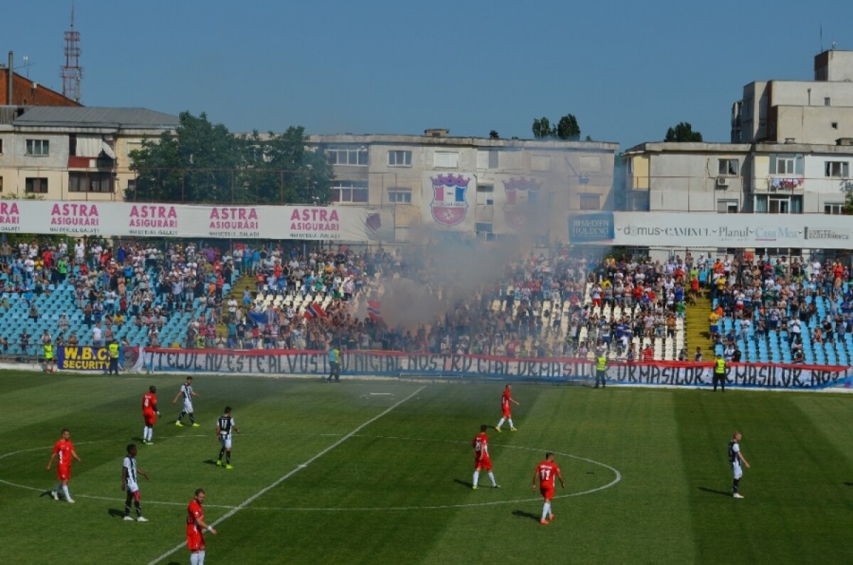 FOTO Derby-ul s-a terminat, duelul fanilor continuă » Dinamoviştii răspund după ironia steliştilor
