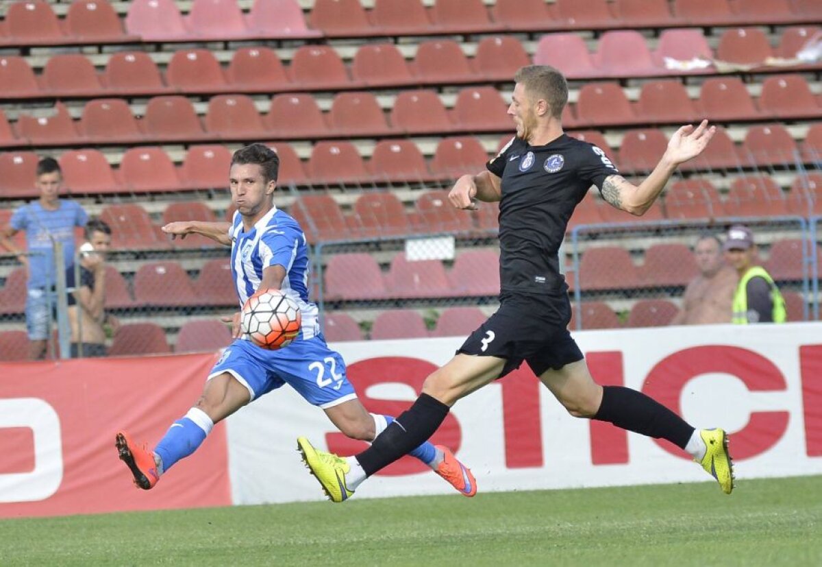 VIDEO + FOTO » CS U Craiova - Viitorul 1-2 » Echipa lui Hagi este lider în Liga 1