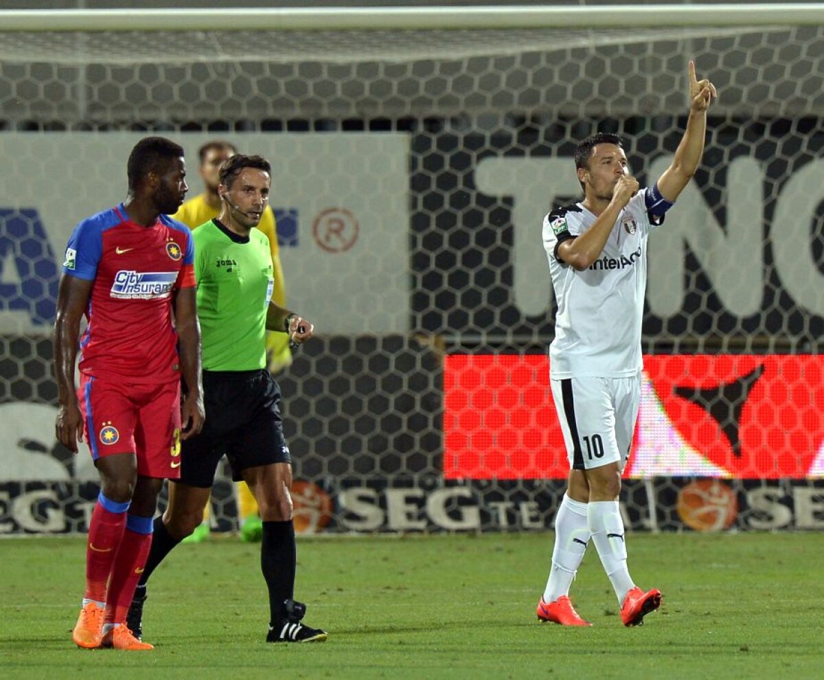 VIDEO+FOTO » Astra - Steaua 2-0 » Roş-albaştrii învinşi de jucătorii pe care i-a dorit în această vară: Alibec şi Budescu! 