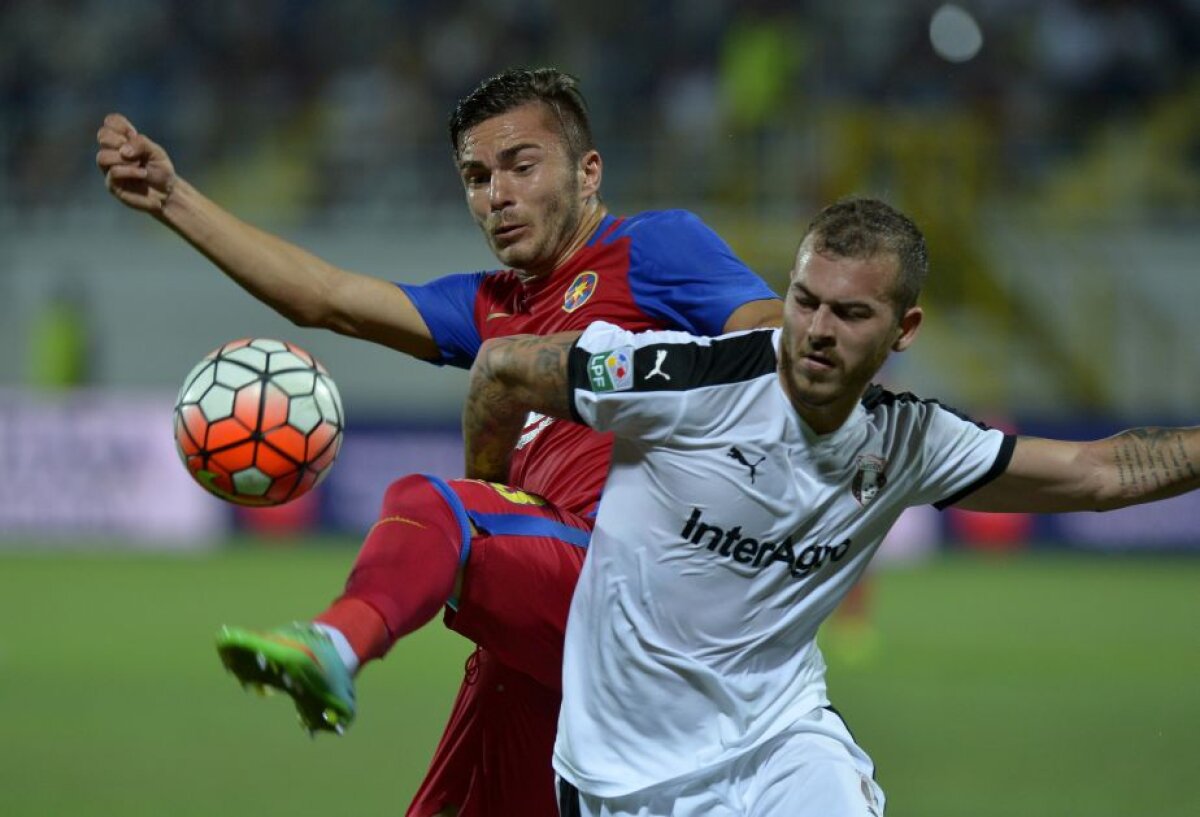 VIDEO+FOTO » Astra - Steaua 2-0 » Roş-albaştrii învinşi de jucătorii pe care i-a dorit în această vară: Alibec şi Budescu! 