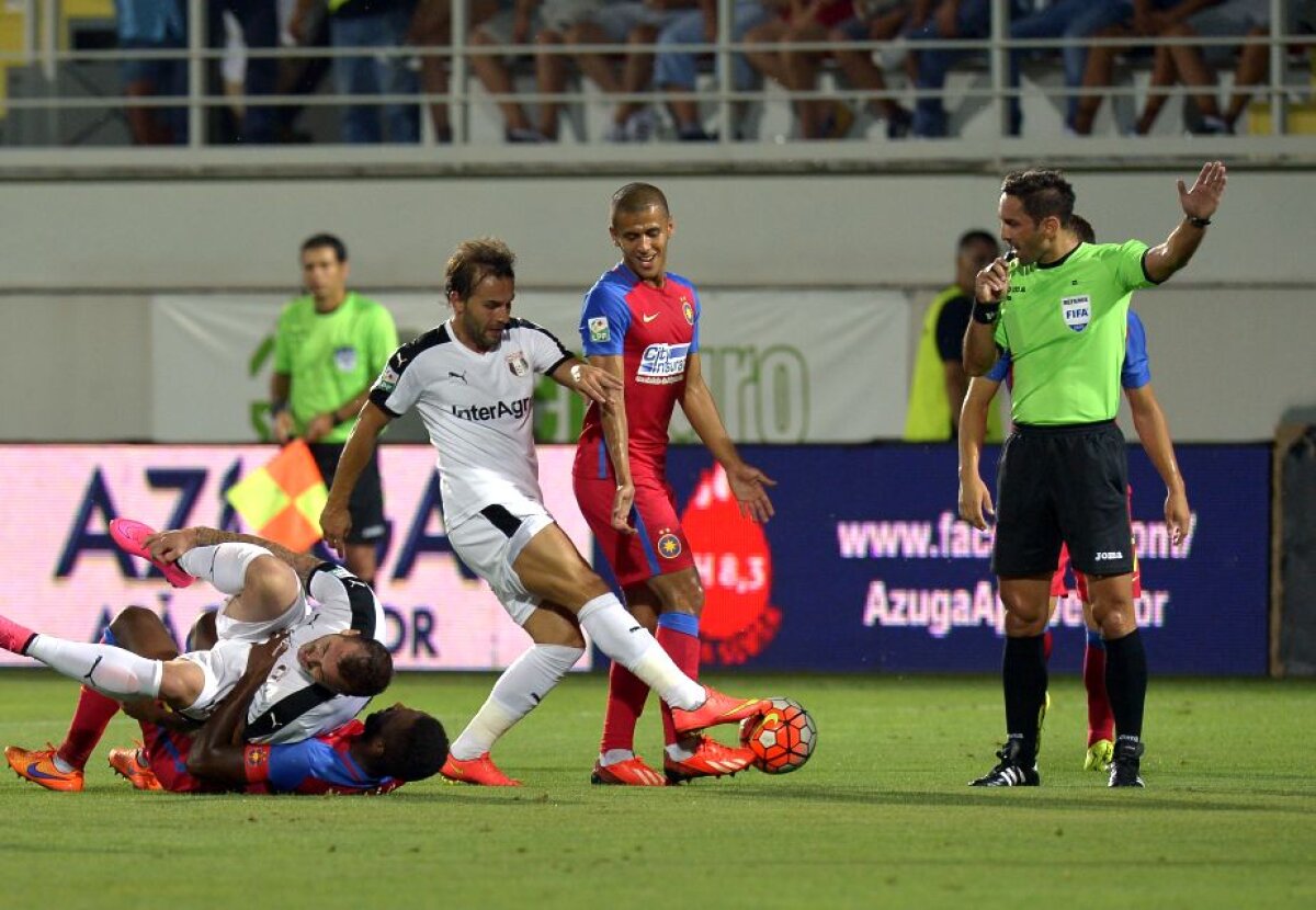 VIDEO+FOTO » Astra - Steaua 2-0 » Roş-albaştrii învinşi de jucătorii pe care i-a dorit în această vară: Alibec şi Budescu! 