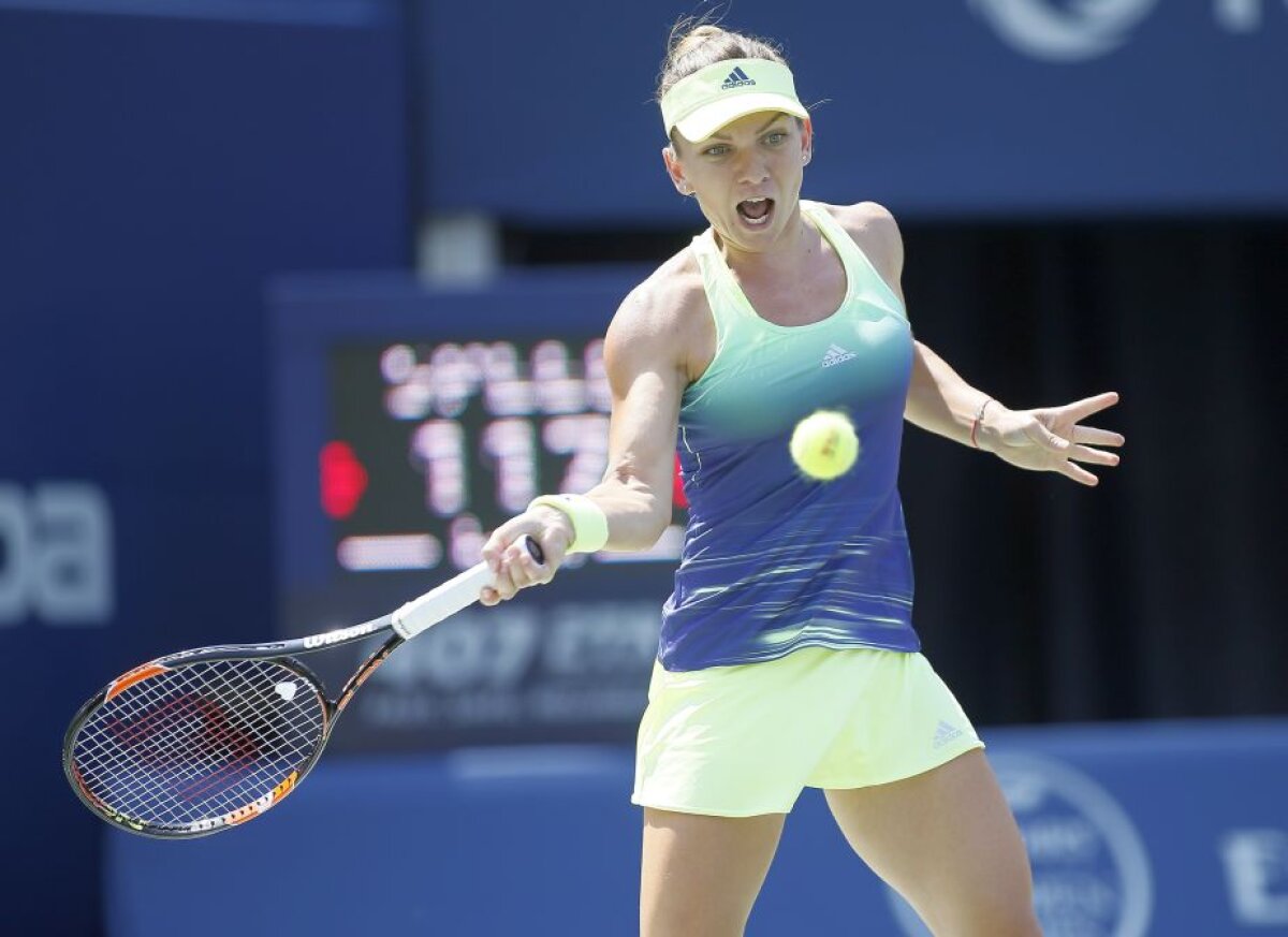 FOTO şi VIDEO Simona Halep a abandonat în finala de la Toronto! Românca a încercat o revenire spectaculoasă, dar problemele de sănătate n-au lăsat-o