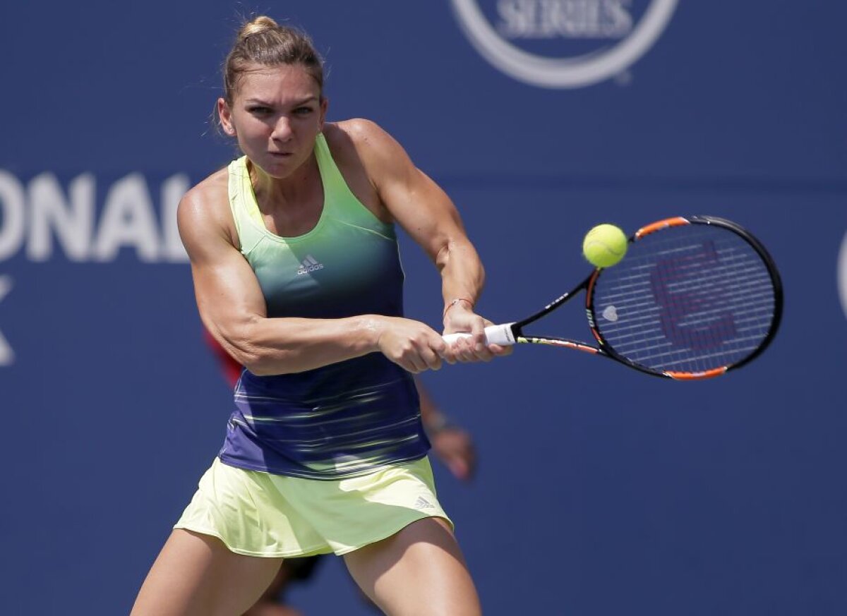 FOTO şi VIDEO Simona Halep a abandonat în finala de la Toronto! Românca a încercat o revenire spectaculoasă, dar problemele de sănătate n-au lăsat-o
