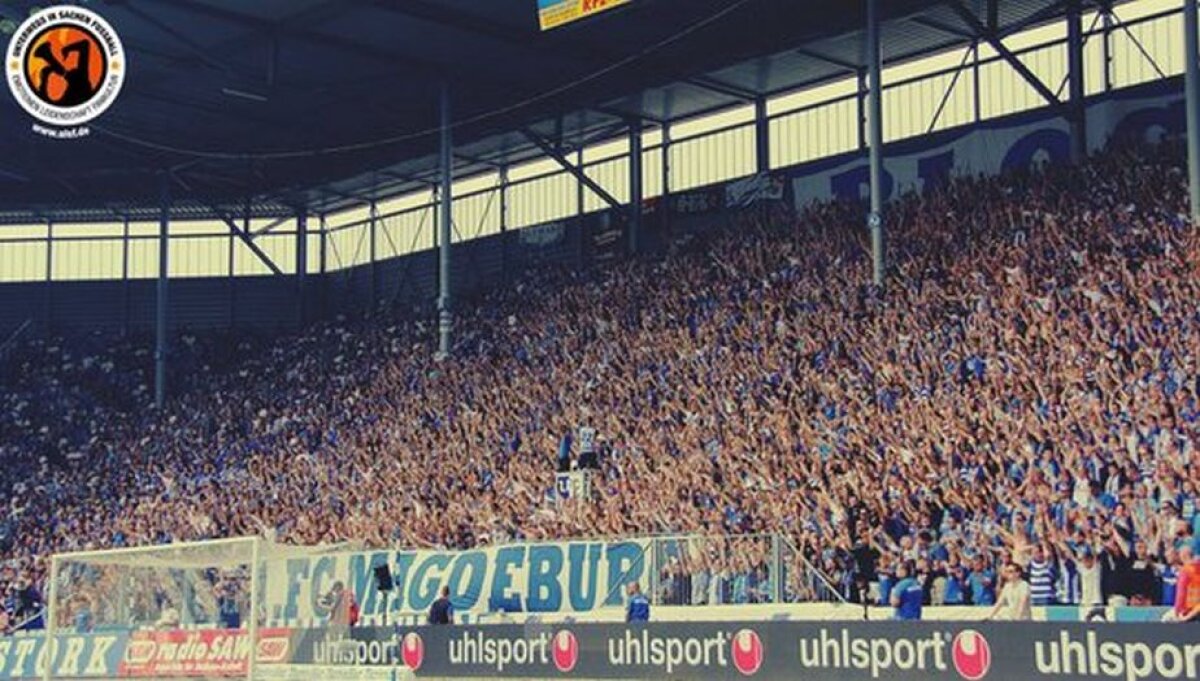 FOTO+VIDEO Nebunie curată în liga a treia din Germania » Atmosferă superbă creată de 20.000 de suporteri